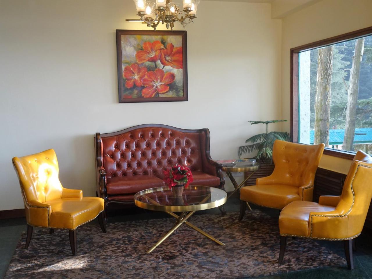 Honeymoon Inn Шимла Екстериор снимка